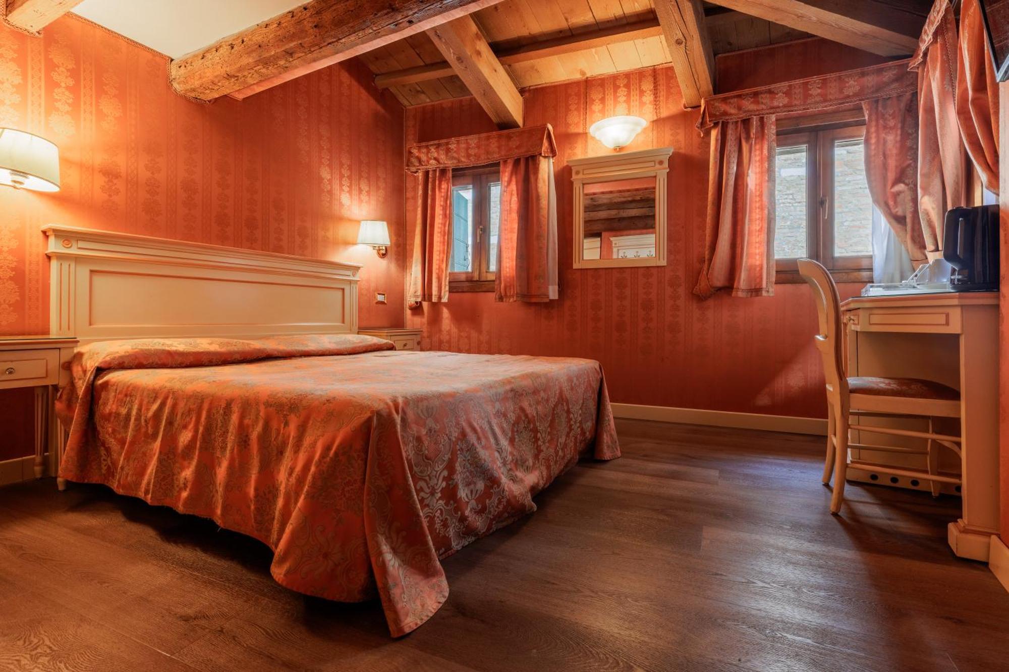 Lanterna Di Marco Polo Bed & Breakfast Venice Exterior photo